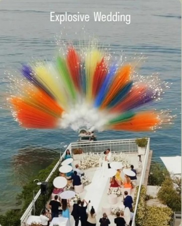 sesja-zdjeciowa-z-kolorowym-dymem-ślub-pirosklep